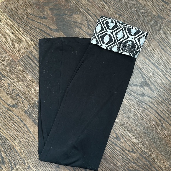 VS roll over top flared leggings, Flared yoga pants - short length - Picture 2 of 7